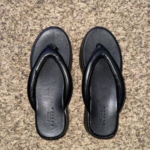 ASOS Women's Black Platform Flip Flops